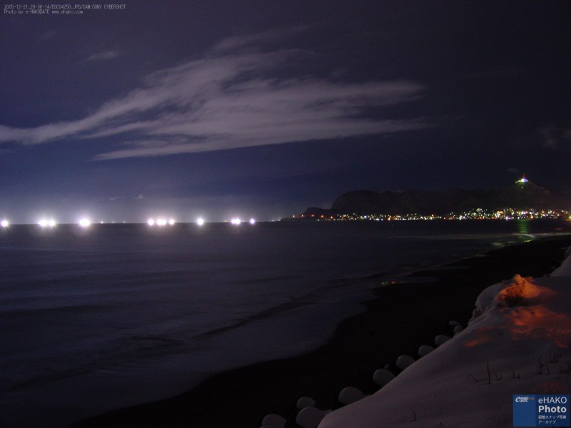 津軽海峡、冬のいさり火 2005年12月