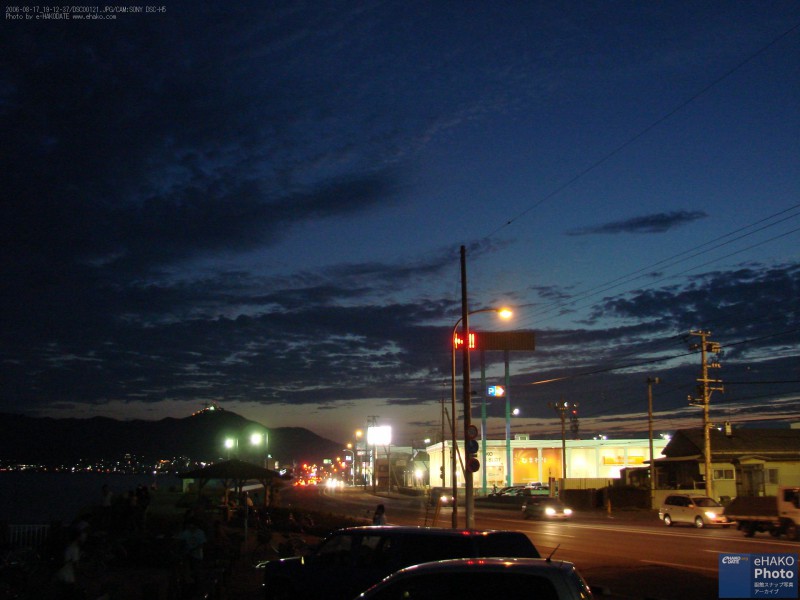 大森浜・漁火通り／夏の街の風景 2006年8月